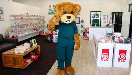 Kura bear image